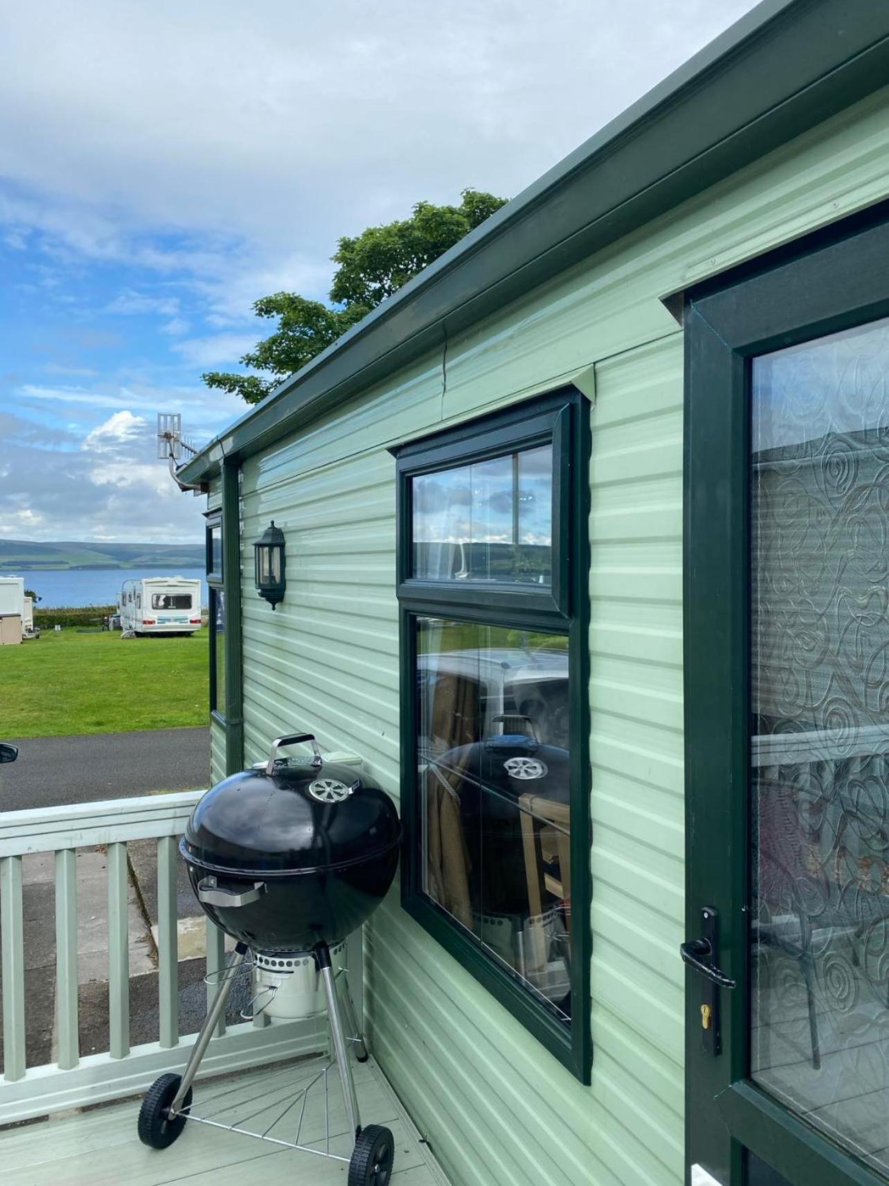 Bay 1 Hotel Kirkcolm Buitenkant foto
